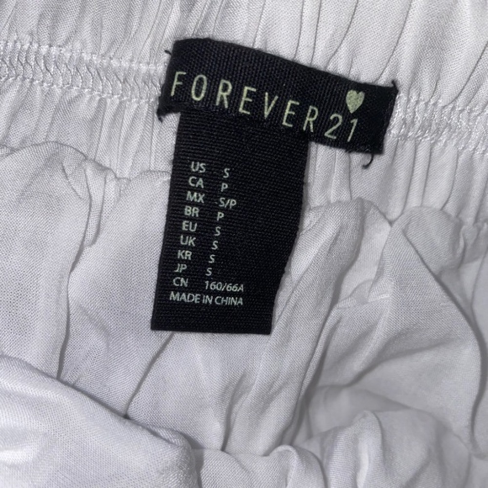Forever 21 White Spring Neutral Basic Mini Skirt Size Small - Picture 4 of 4
